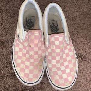 pink checkered vans